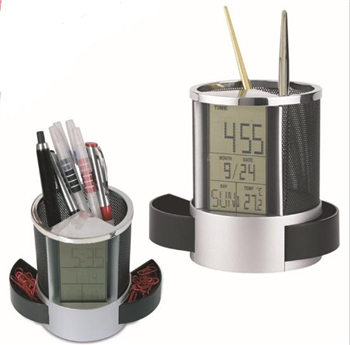 Multifunctional Penholder