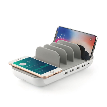 Desktop Charging Station for Multiple Devices with Wireless Charger